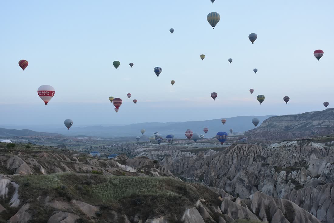 1. Sunrise Hot Air Balloon Flight & Scenic Valleys